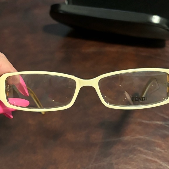 Fendi glasses - Picture 7 of 8